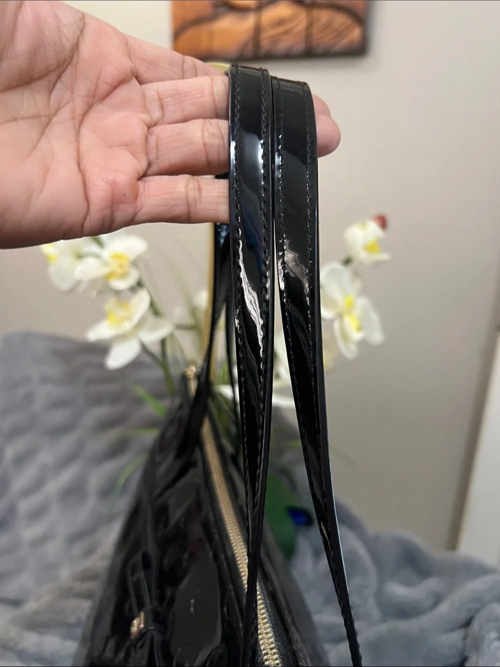 Kate Spade Black Patent Leather Shoulder Bag GUC retail $249